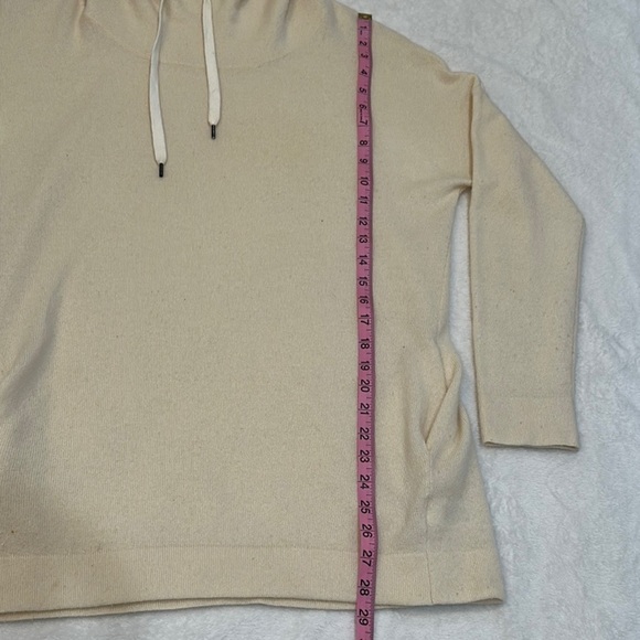 Splendid Cream Cowl Neck Sweater with Relaxed Fit 100% Cashmere Soft Knit - Picture 6 of 14